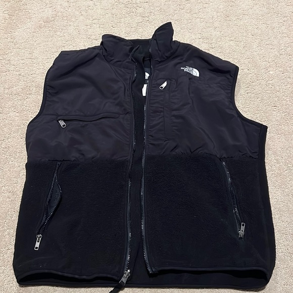 The North Face - Man - Black - Vest